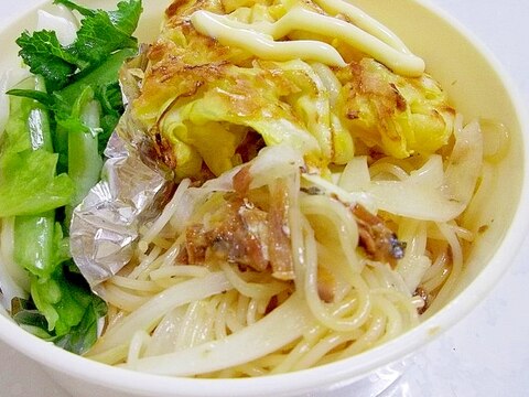 残ったそうめんdeさんま缶と新玉ねぎの炒め物